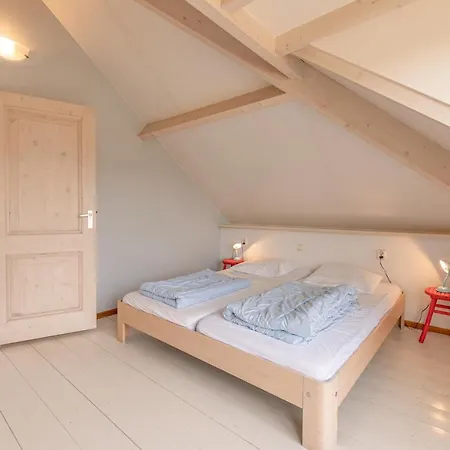 Holiday home Op T Land 25 *